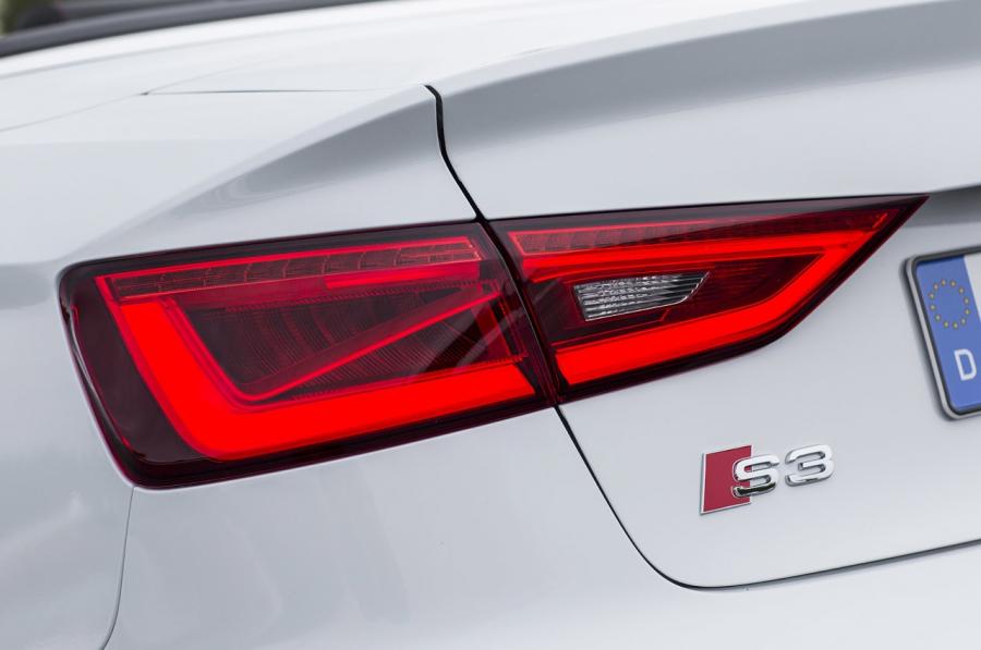 Детали экстерьера Audi S3 Cabriolet (8V) 2014 года  (WW) (фото 13 из 34)